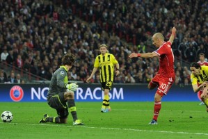  法兰克福主场惨败拜仁跌出欧战区  