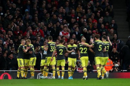  阿森纳憾负纽卡 伊萨克双响+戈登绝杀粉碎争冠梦