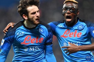  奥斯梅恩戴帽，那不勒斯狂胜弱旅  