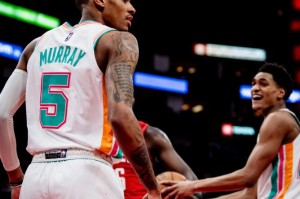  湖人惨败国王跌出附加赛区  